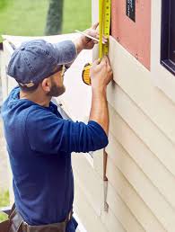 Best Custom Siding Design  in Fort Dodge, IA